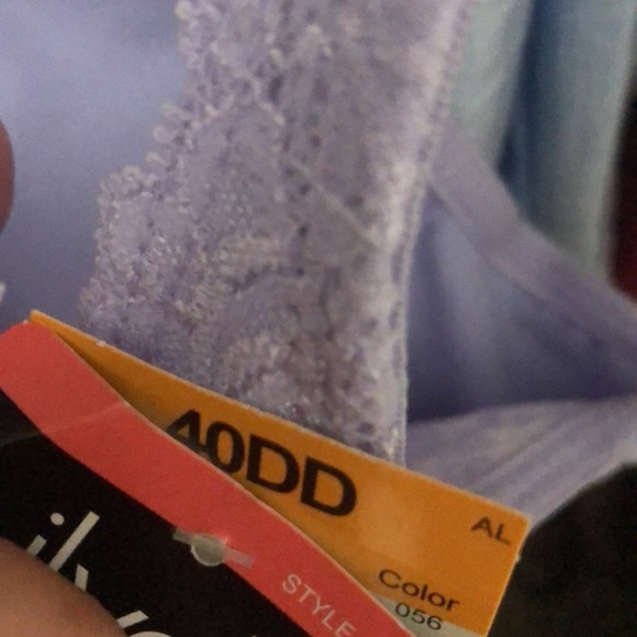 Purple Bra - Picture 3 of 3